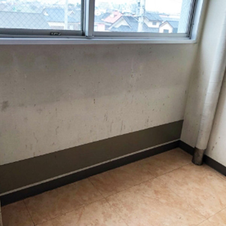 病室汚れ施工前