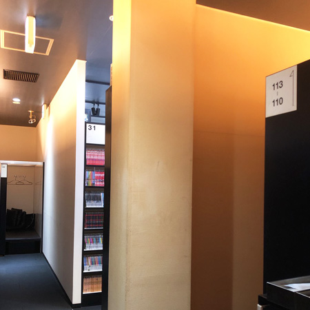 インターネットカフェ汚れ施工前